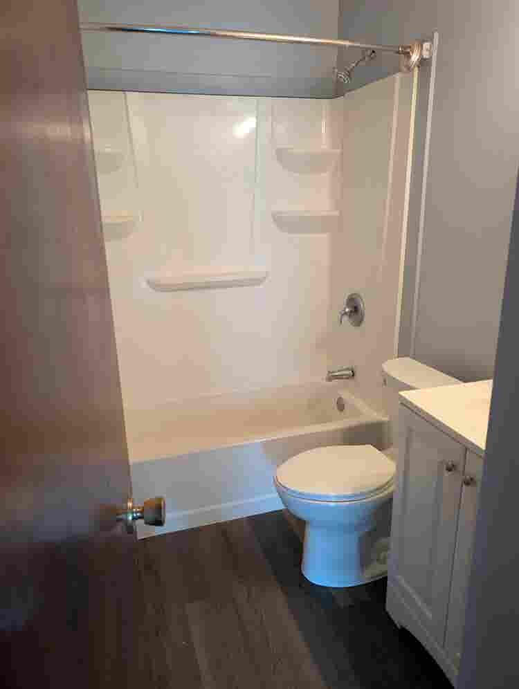 Looking for a responsible roommate.