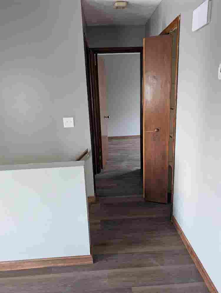Looking for a responsible roommate.