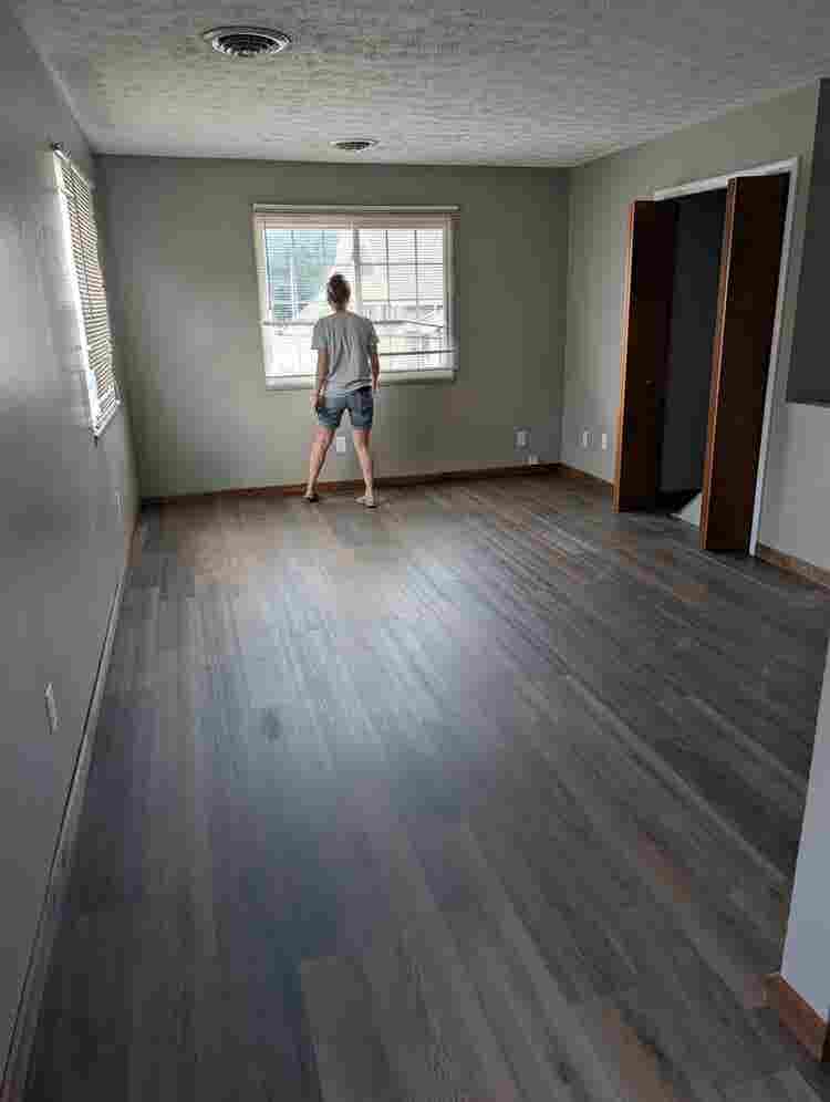 Looking for a responsible roommate.