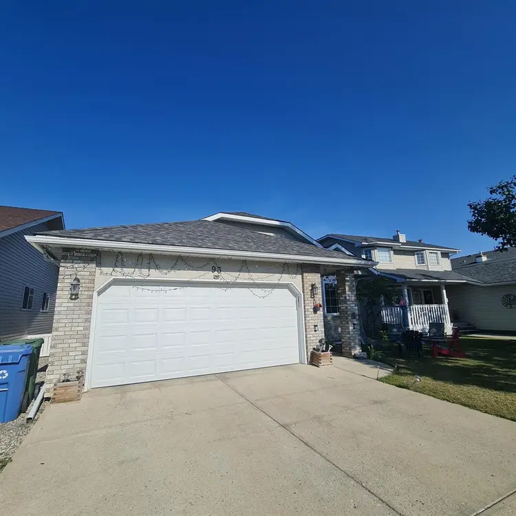 Arbour lake NW basement room