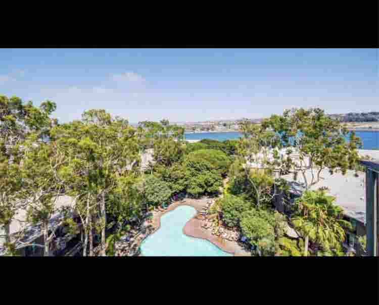 ROOM FOR RENT – Mariners Village