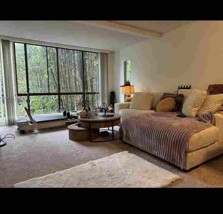 ROOM FOR RENT – Mariners Village