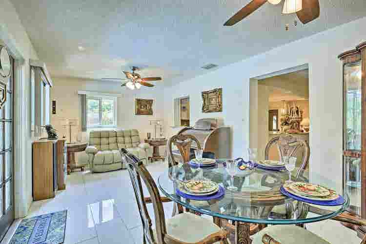 Gorgeous 3Bedroom Pool Home