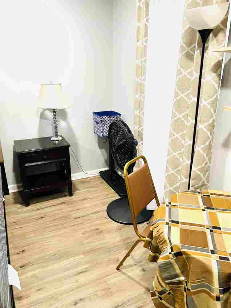 Studio ( private bath, living room)