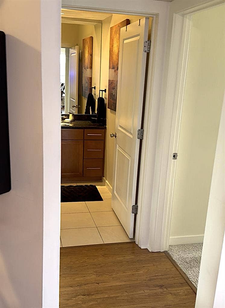 Furnished Penthouse Apt Room 2 Rent