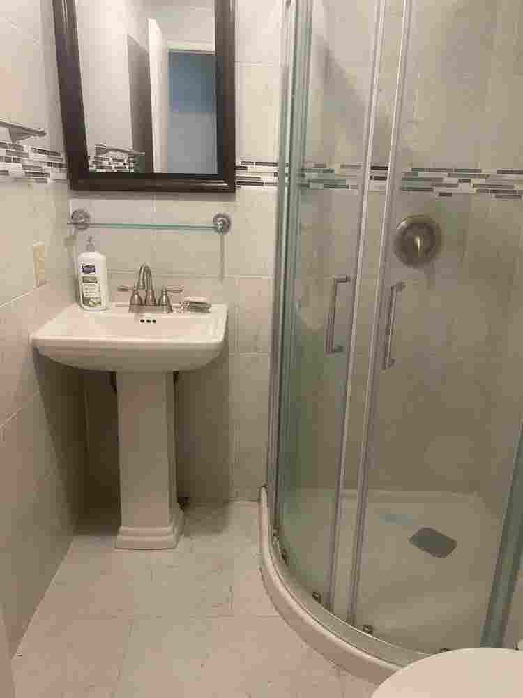 Lg Furnished Room in Claremont