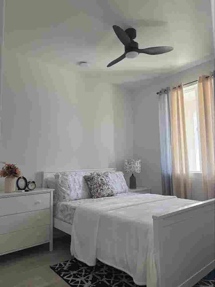 Fully furnished new room.