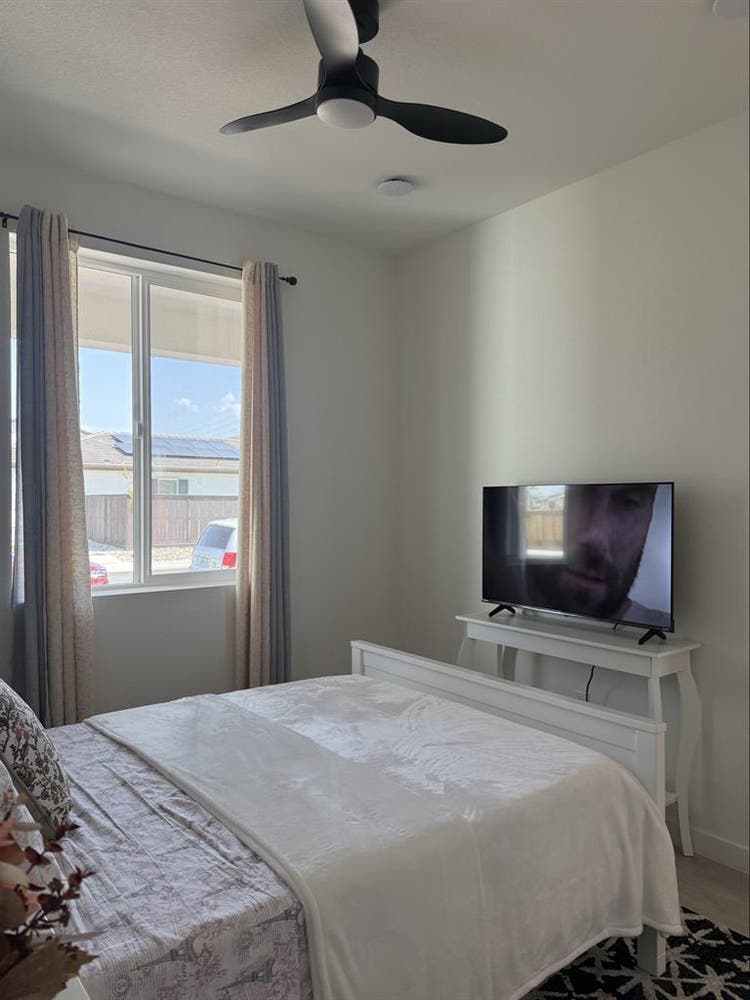 Fully furnished new room.