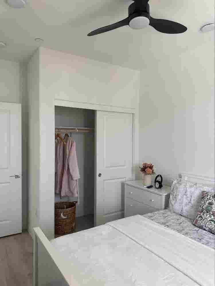 Fully furnished new room.