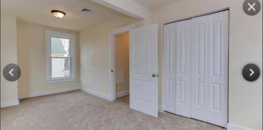 Looking for roommate