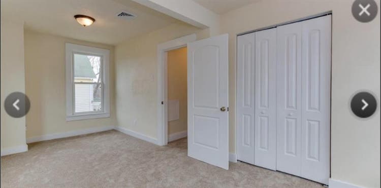 Looking for roommate around October