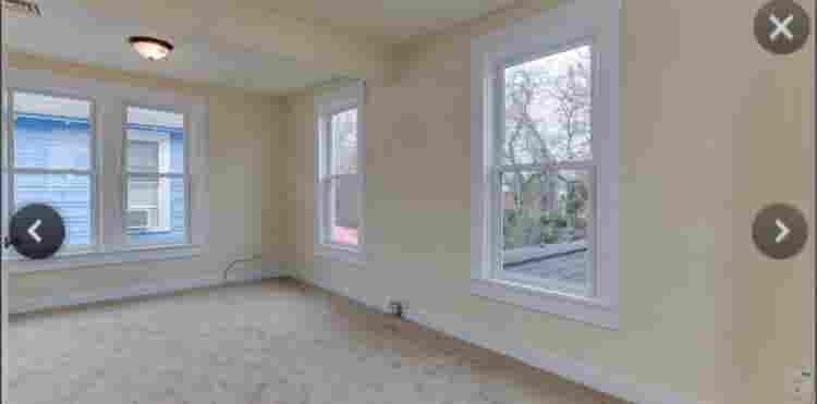 Looking for roommate