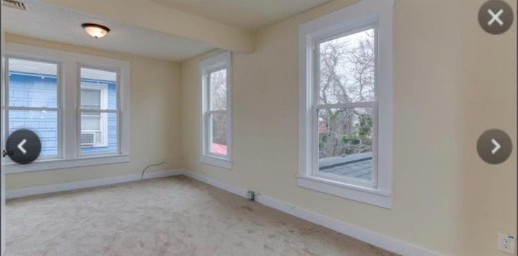 Looking for roommate