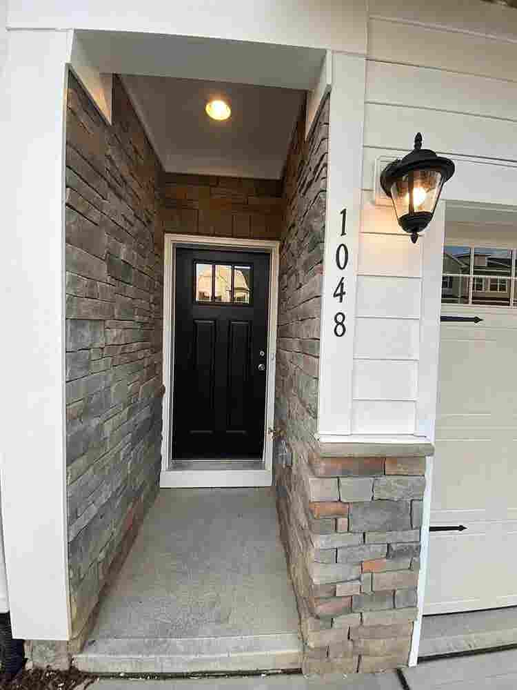 4 BR in Apex