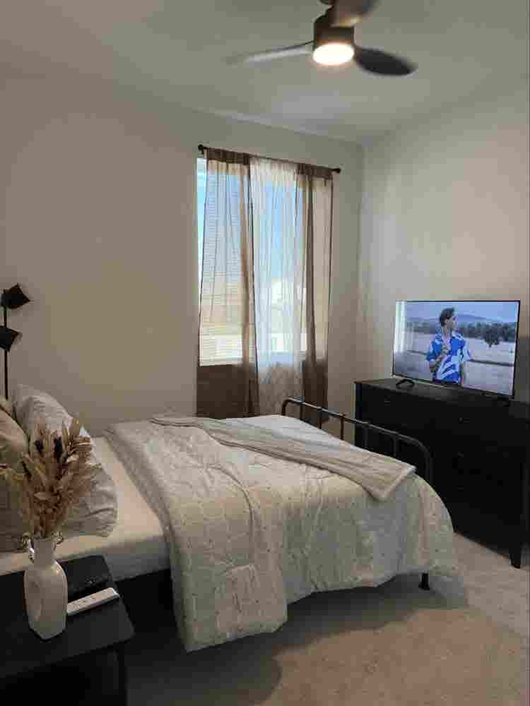 New furnished room.