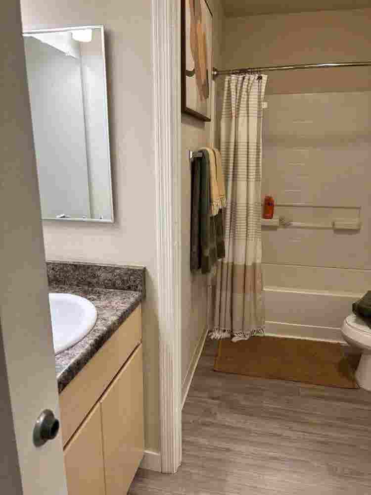 cheap suites room!