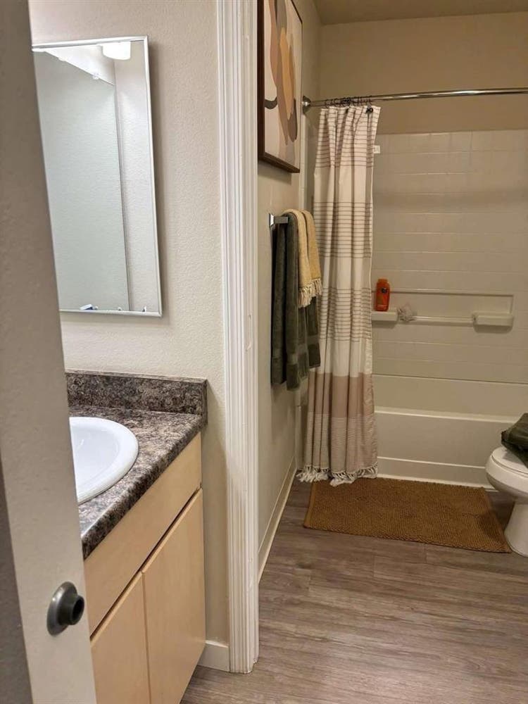 cheap suites room!
