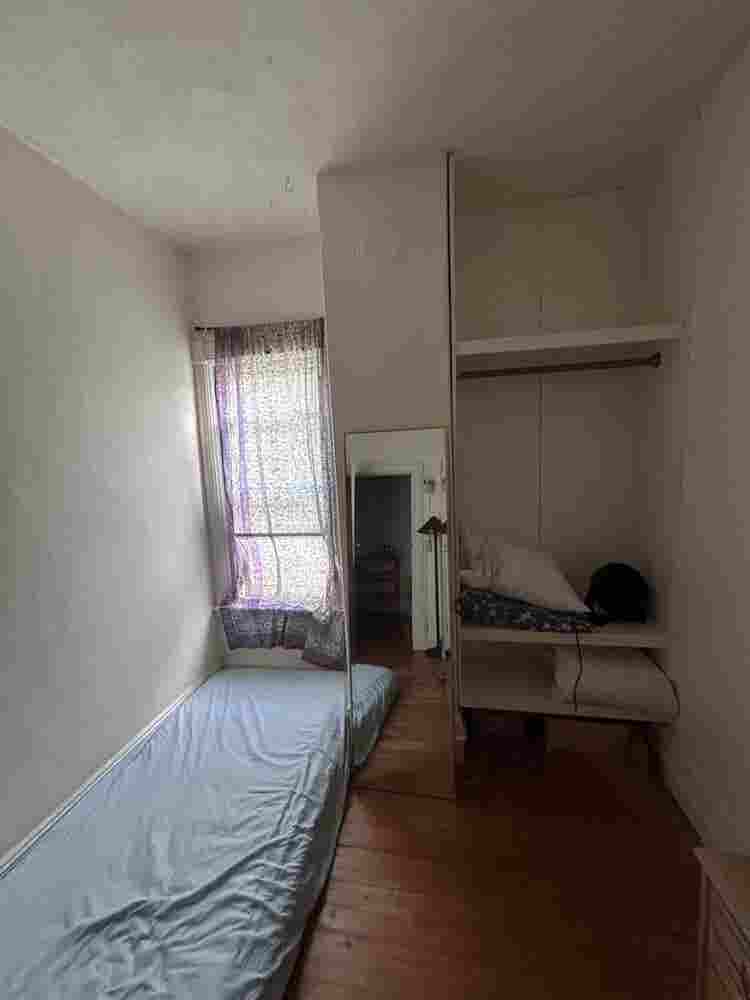 Room for Rent Sept