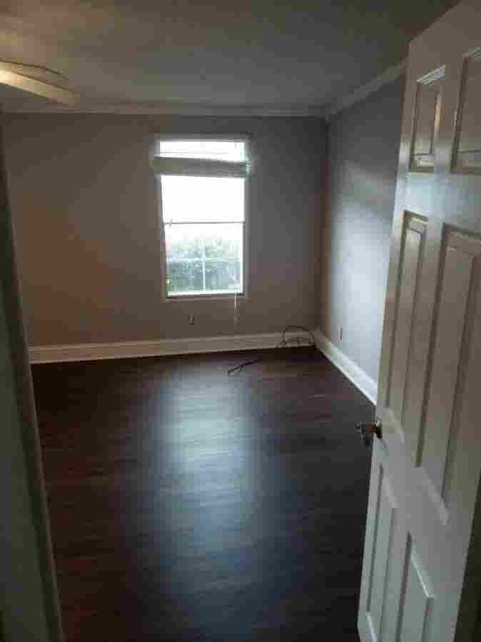 ROOMMATES WANTED