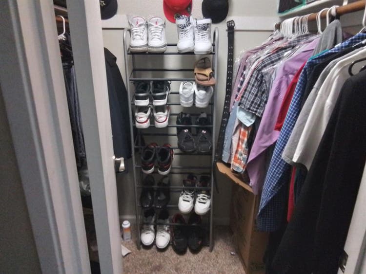 Seeking roommate that's quiet