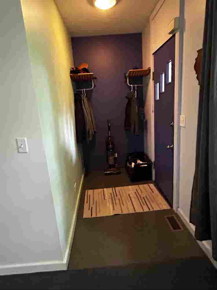 Room for Rent in Logan Squaree