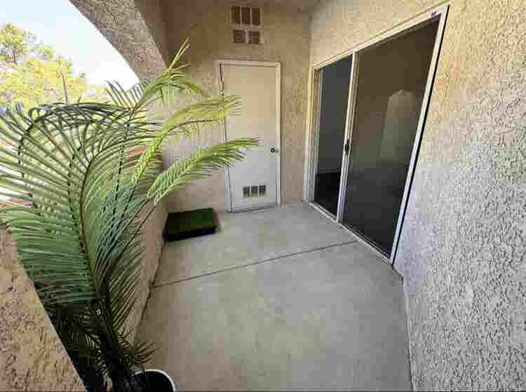 Room & bath - Summerlin area!