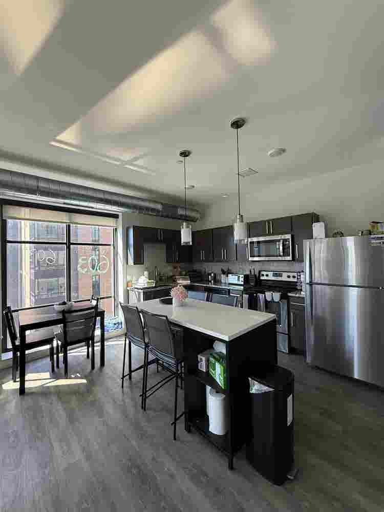 Apartment for Sublease