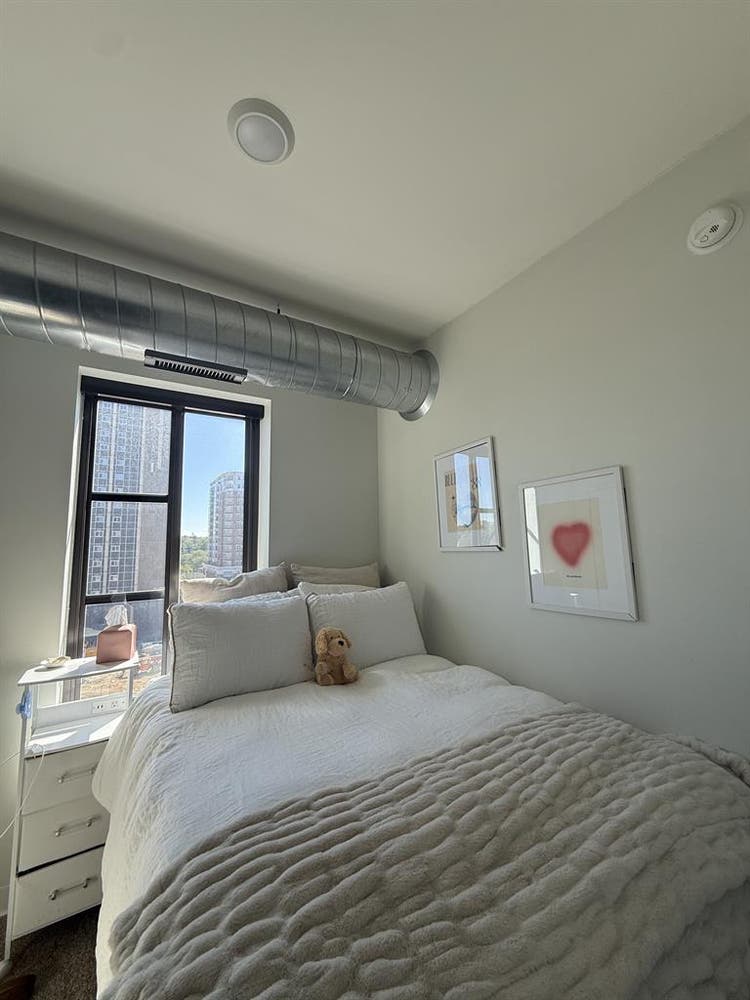Apartment for Sublease