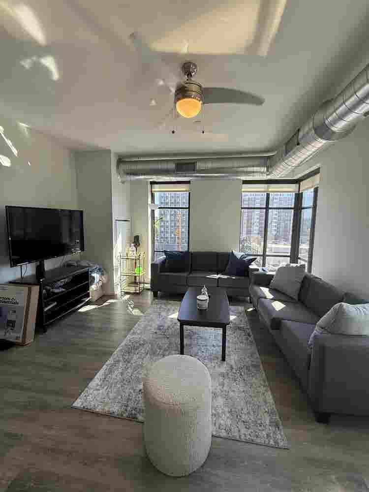 Apartment for Sublease