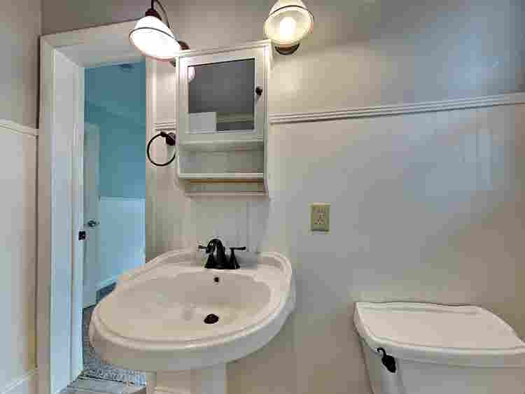 Beautiful Space to Move In !!!