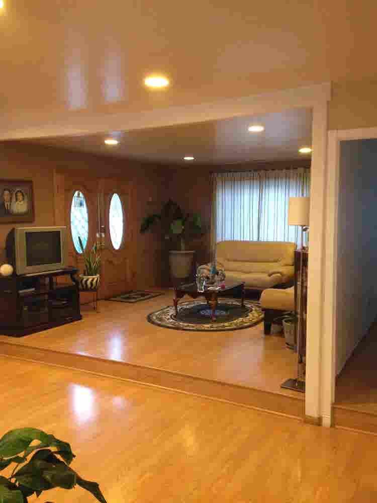 Bedroom for rent in a