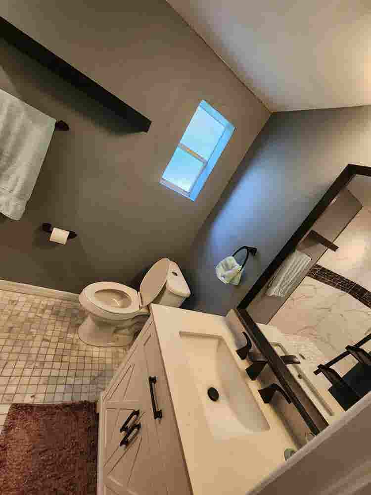 Room/Studio
For  people