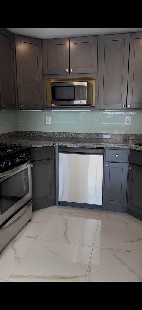 1BedBathApt - LeaseTakeoverBySep