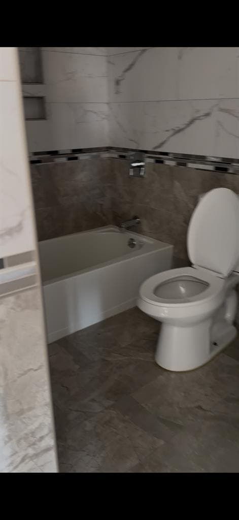 1BedBathApt - LeaseTakeoverBySep