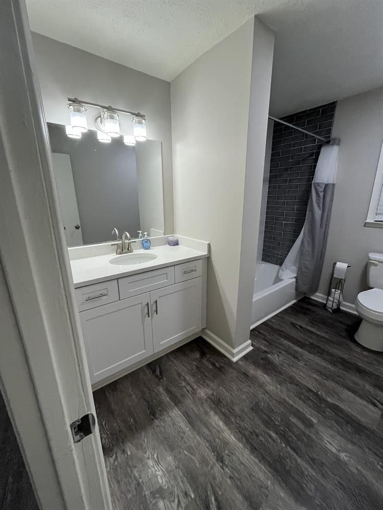 1 BR in Hampton