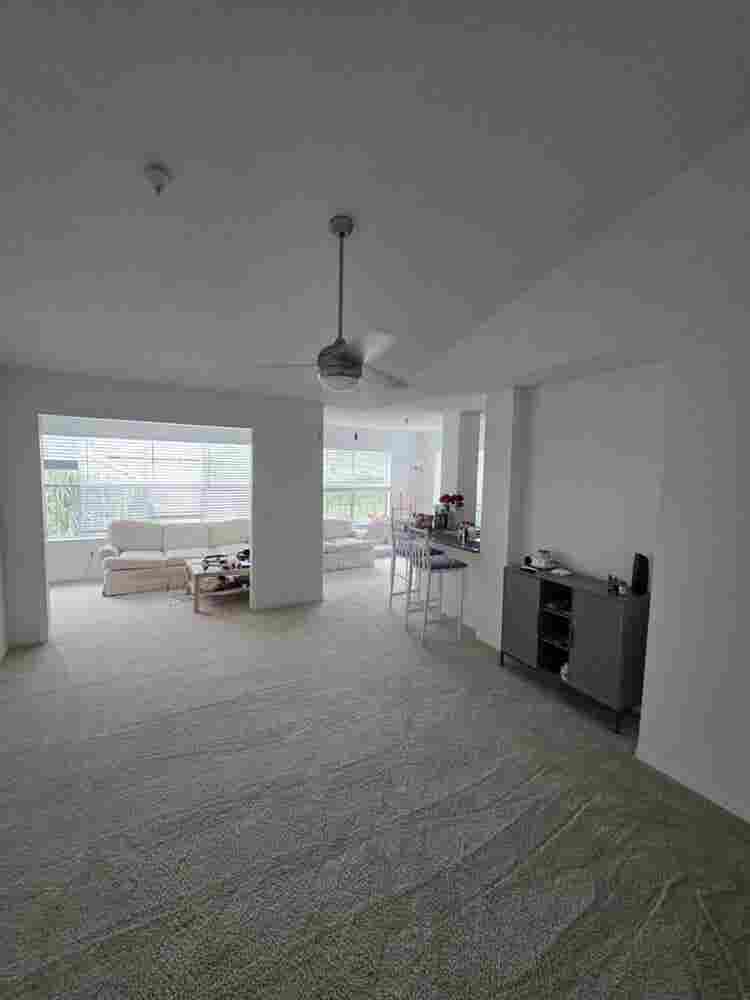 Master bedroom for rent