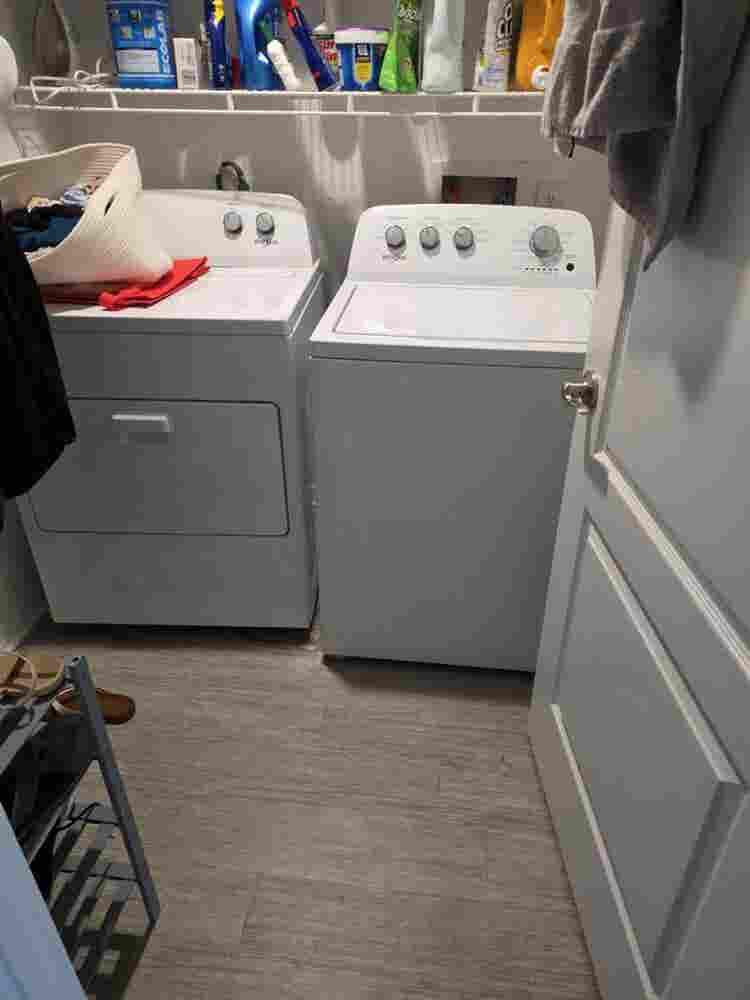 Master bedroom for rent