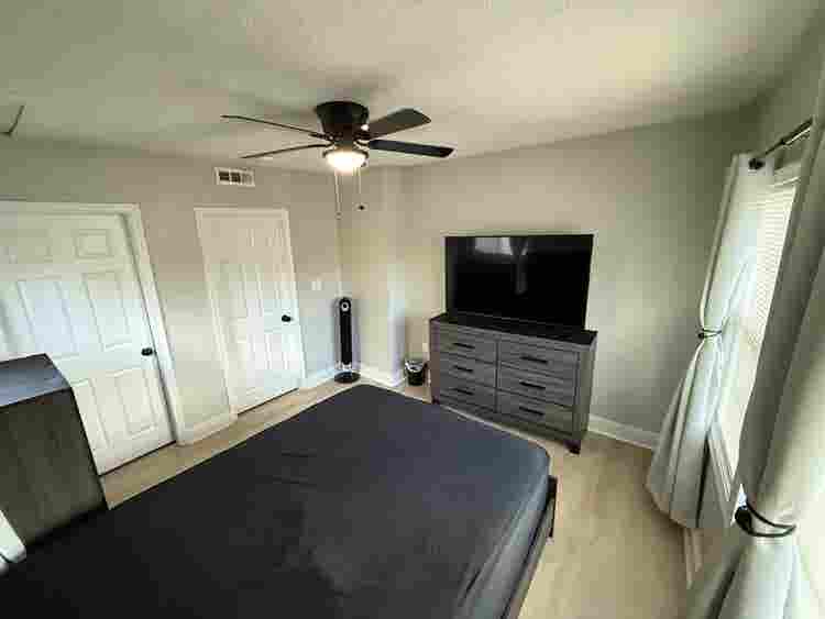 Large Furnished rm available in Nfk