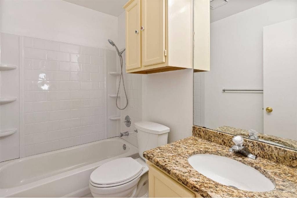 Beautiful 3bedroom and 2bathroom