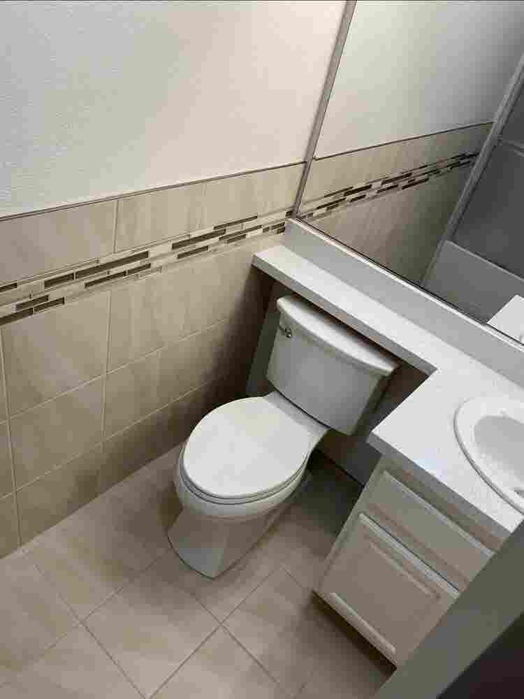 Room for rent with private bathroom
