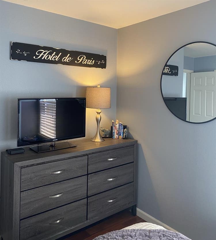 Room for rent with private bathroom