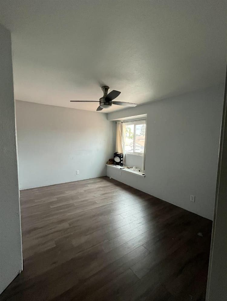 Big Room Private Bath + Utilities