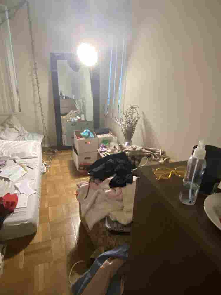 ROOM FOR RENT - OCTOBER MID CITY LA