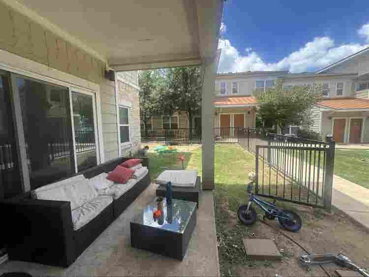 Subleasing apartmentts