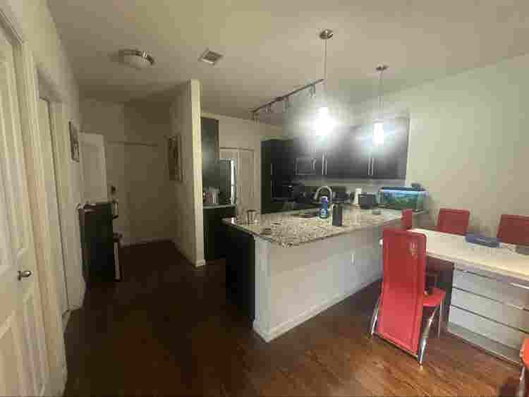 Subleasing apartmentts