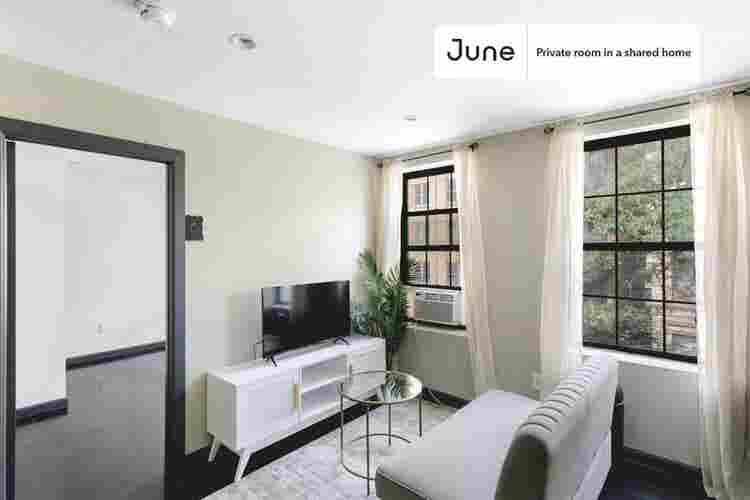 3 BR in New York City