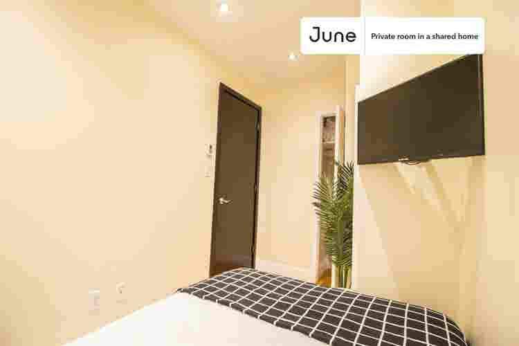 5 BR in New York City