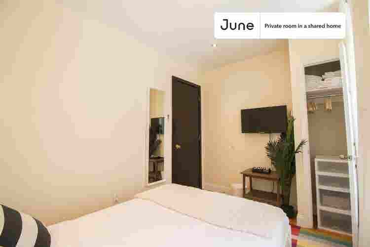 5 BR in New York City