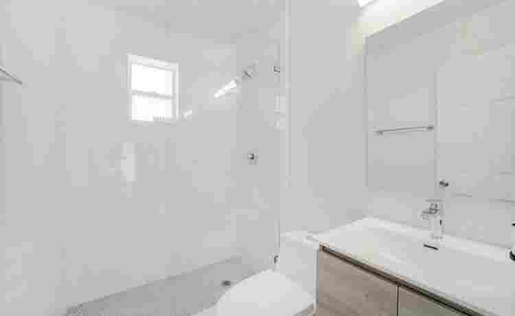 Furnished room 5 minutes from UM