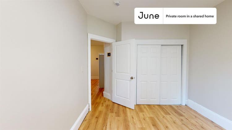 5 BR in Boston
